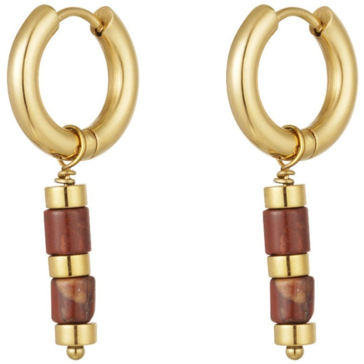 Oorbellen kraaltjes gouden details goud rood