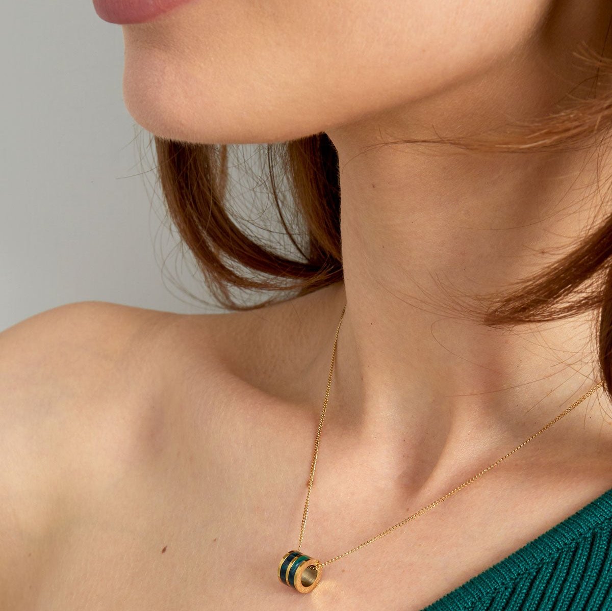 Ketting Ronde bedel dubbel goud groen