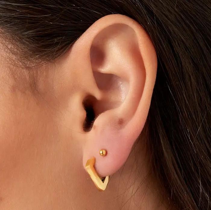 Oorbellen Diamantvorm goud S