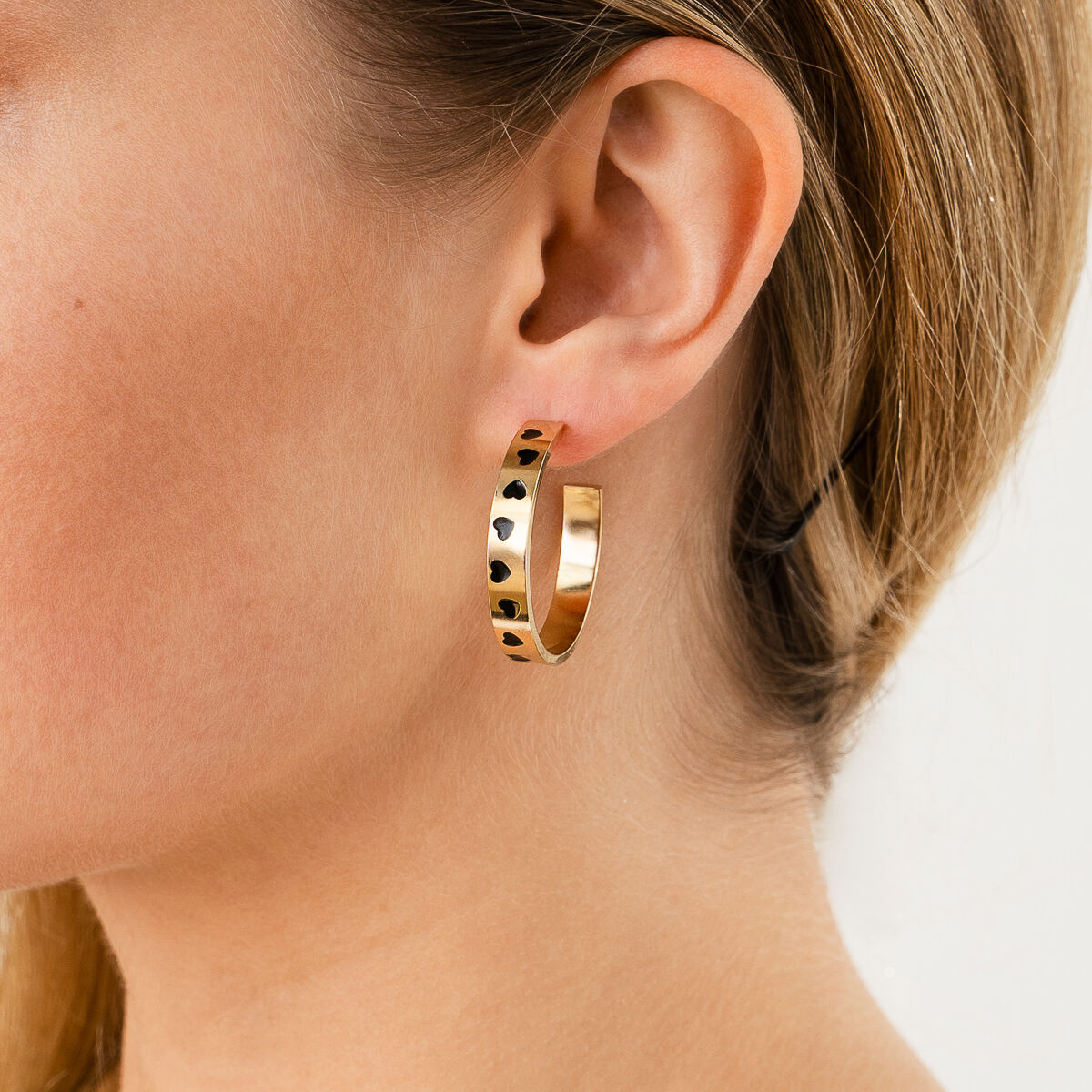 Oorbellen Colourfull Love Hoops goud zwart sfeer