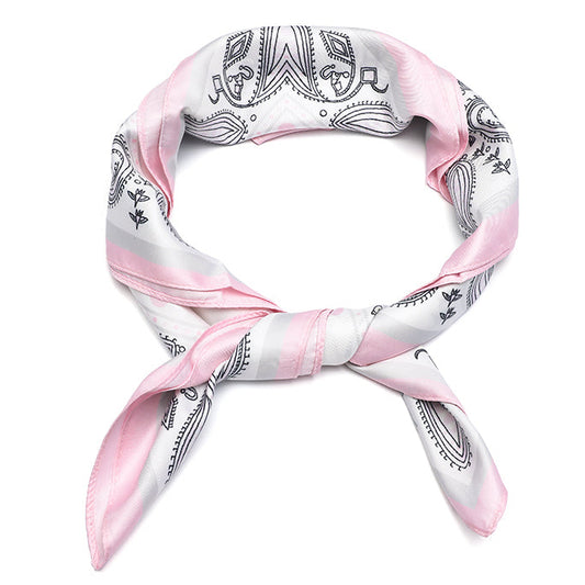 Sjaaltje Hondjes vierkant roze 70x70cm voorbeeld