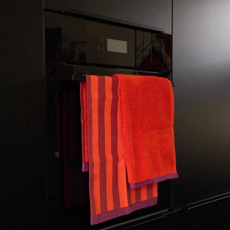 Keukendoek en handdoek set Vivid Red Orange 65x65cm + 50x50cm