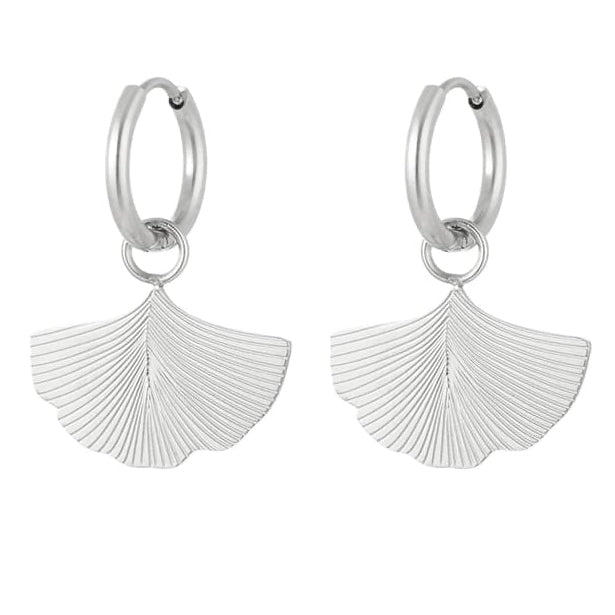 oorbellen met bedel blad