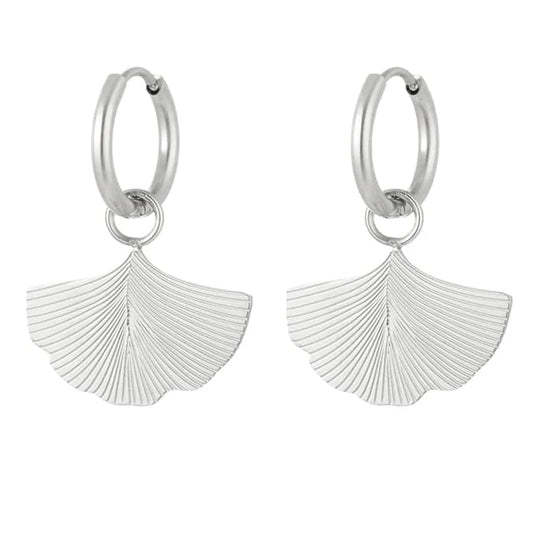 oorbellen met bedel blad