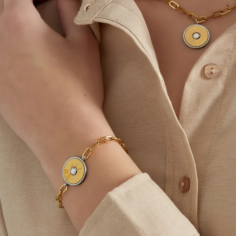 Armband Schakel Detail goud sfeer