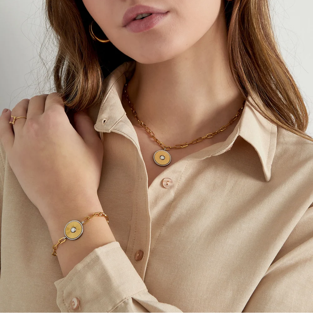 Armband Schakel Detail goud sfeer detail