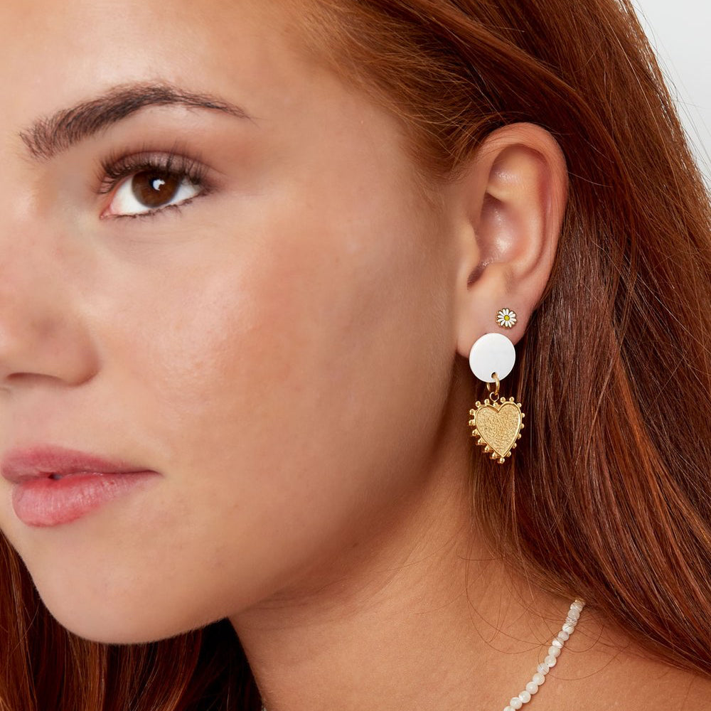 Oorbellen Schelp met Hart goud wit