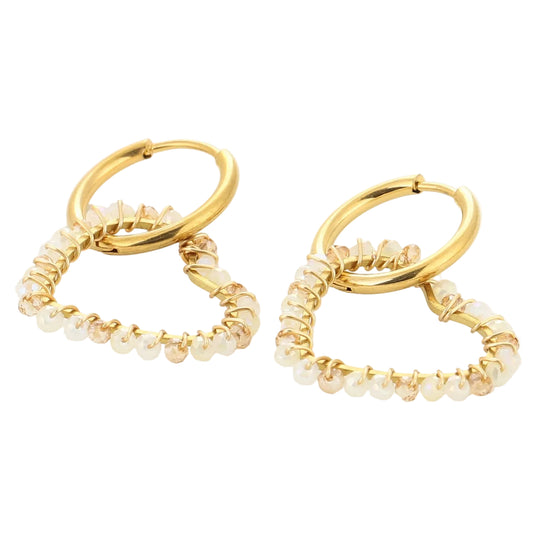 Oorbellen Handmade Love goud beige liggend