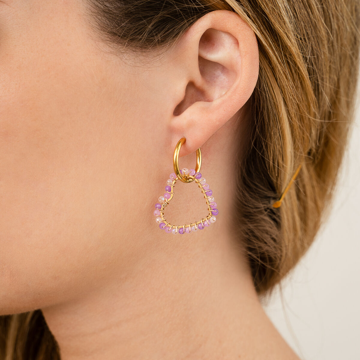 Oorbellen Handmade Love goud lila sfeer