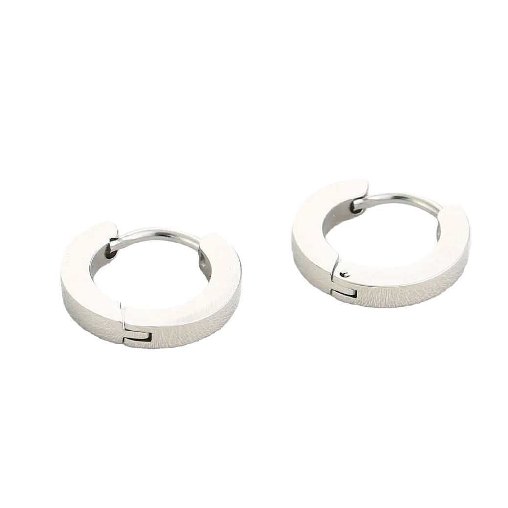 Oorbellen Platte Creool zilver liggend