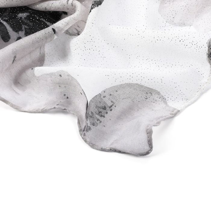 Sjaal Bloem Glitter zwart wit 180x90cm detail