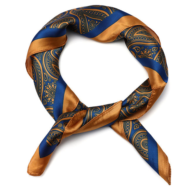 Sjaaltje Paisley vierkant blauw goud 70x70cm voorbeeld
