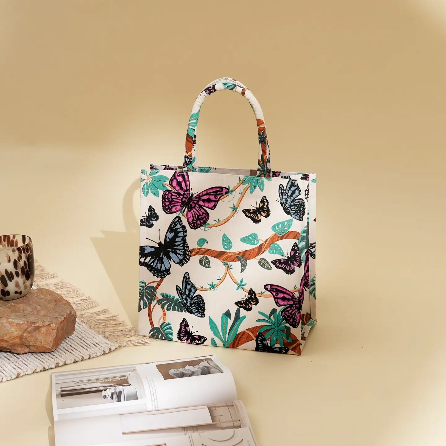 Tas Butterfly Printed canvas wit multi 30x30cm sfeer