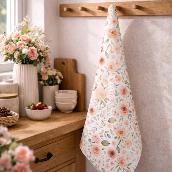 Theedoek Roosjes wit roze 70x50cm sfeer