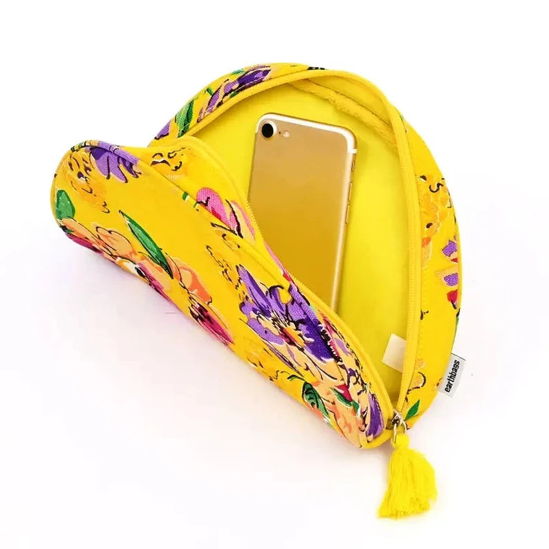 Toilettas Vivre Radiance Printed geel paars 24x17cm open